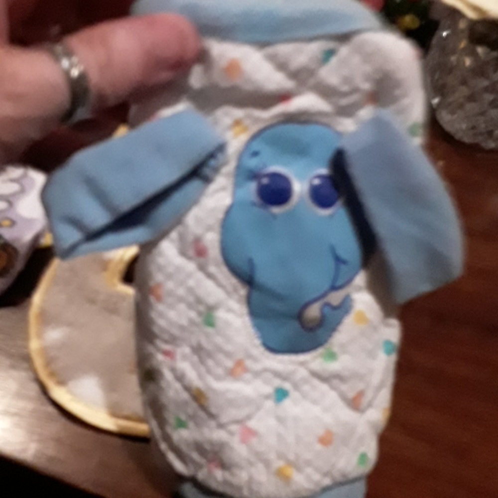 3-- BABY BIBS AND  1 BABY BOTTLE  COVER HOLDER. - Picture 5 of 6